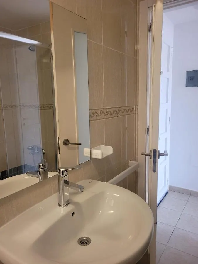 아파트 Apartamento Funcional En Residencial Con Piscina En Inmejorable Ubicacion En Centro De La Isla 칼레타데푸스테
