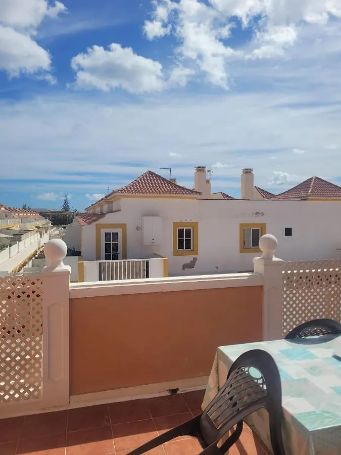 Apartamento Funcional En Residencial Con Piscina En Inmejorable Ubicacion En Centro De La Isla Caleta De Fuste